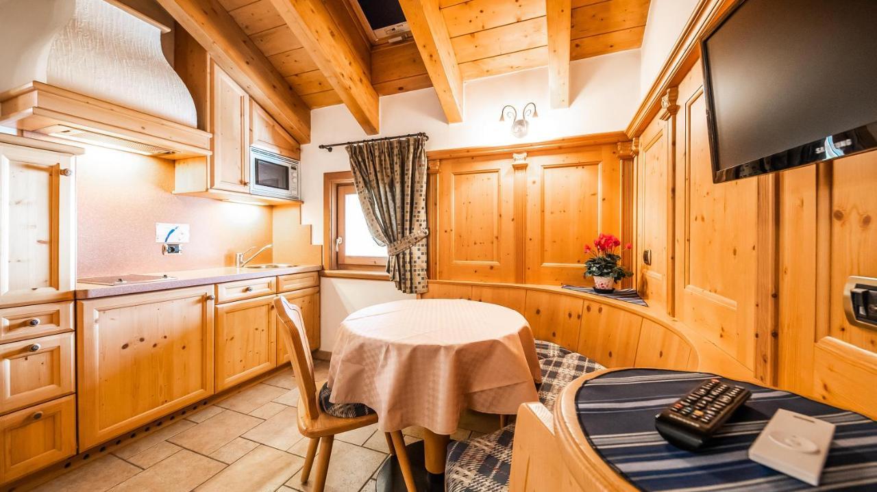 Chalet Mottolino Livigno Bagian luar foto